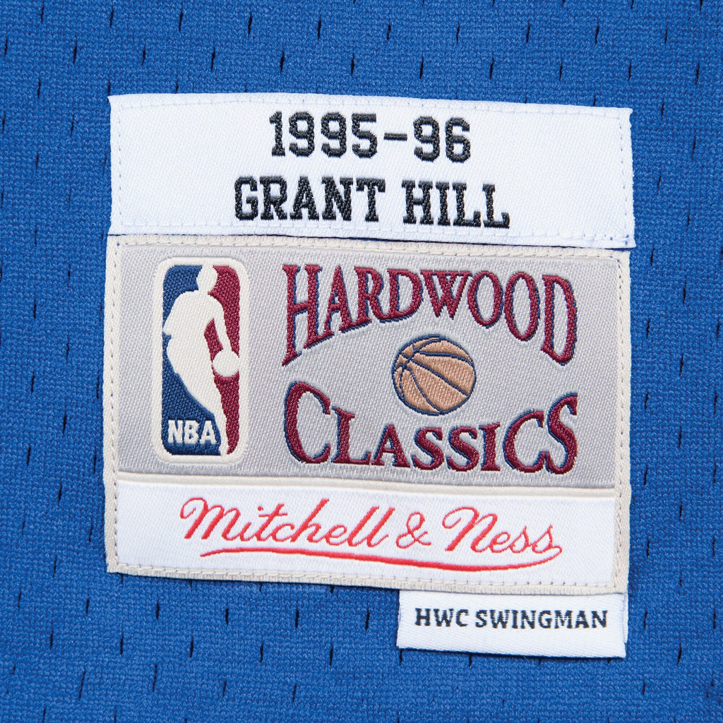 Detroit Pistons Mitchell & Ness Swingman Jersey Road Grant Hill 1995-96